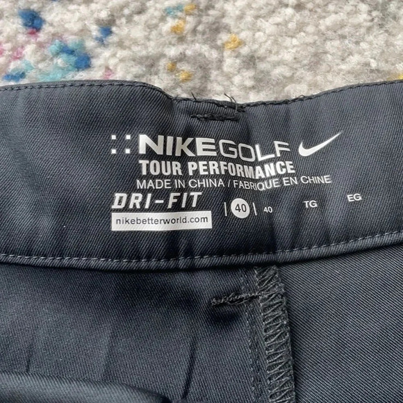 Nike Golf Tour Performance shorts, Dri-fit. 7” inseam. Black. Men’s size 40 - Picture 3 of 10